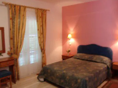 Athina 4* Месонги