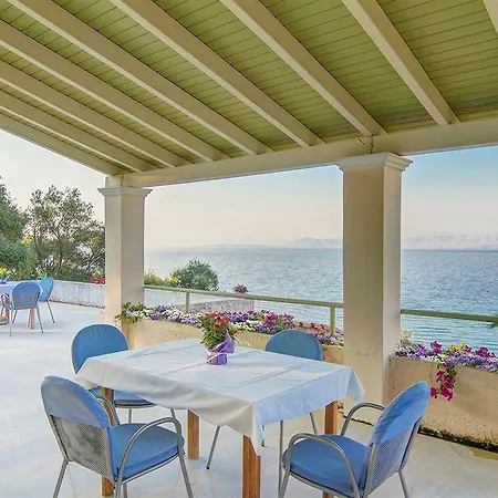 Athina Hotel 4*